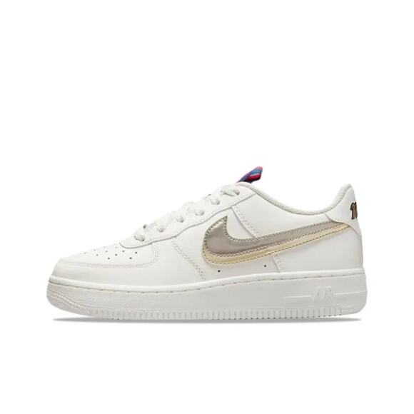 NEW Nike Air Force 1 LV8 Swoosh GS 6Y/Women’s 7.5 Silver Gold DH9595-001 - Picture 3 of 9